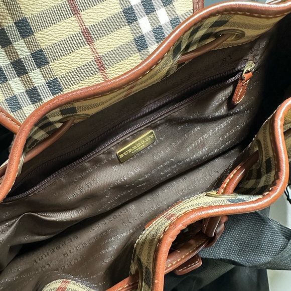 đź’ŻBurberry Iconic Plaid Checker Brown Big Backpack - Picture 11 of 16